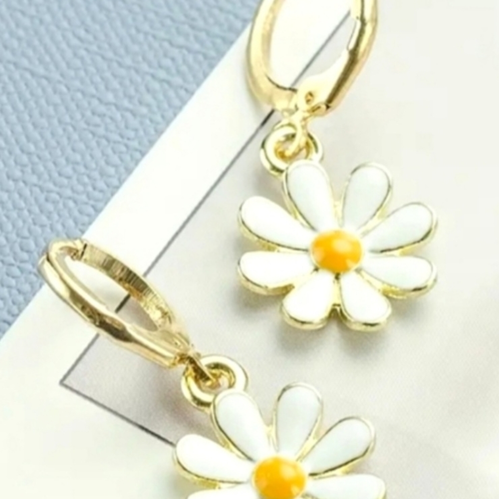 Daisy Flower Drop Earrings Set - Gold, Blue, Green, Pink. Four Sets - Picture 2 of 5